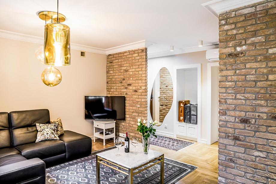 Apartament Aristo Boutique ビャウィストク エクステリア 写真