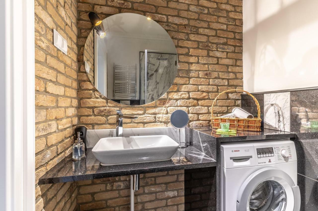 Apartament Aristo Boutique ビャウィストク エクステリア 写真